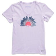 Life is Good Women's Watercolor Daisy Crusher Vee Short-Sleeve T-Shirt