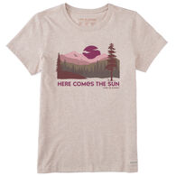 Life is Good Women's Here Comes The Sun Evergreens Crusher Short-Sleeve T-Shirt